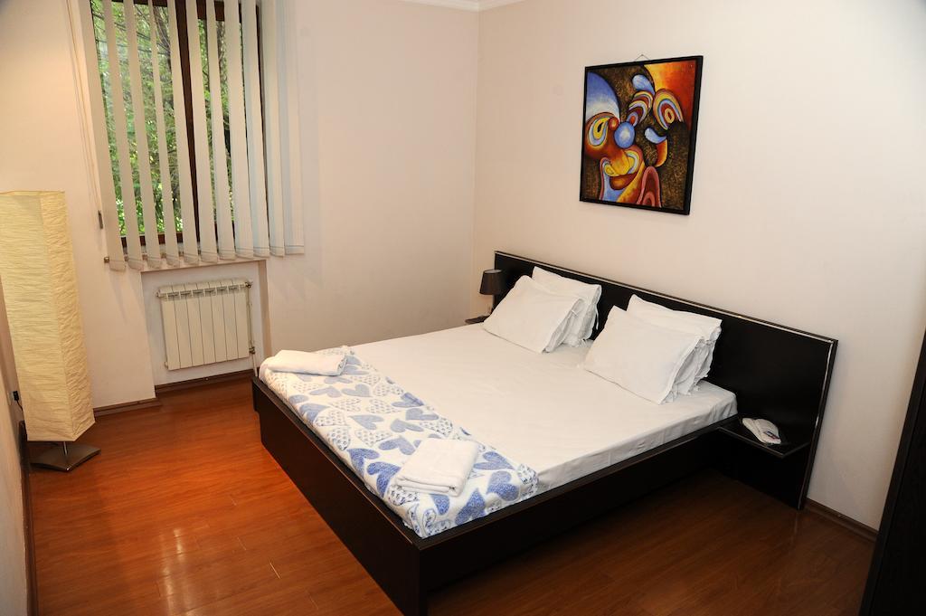 Villa 29 Jerevan Kamer foto