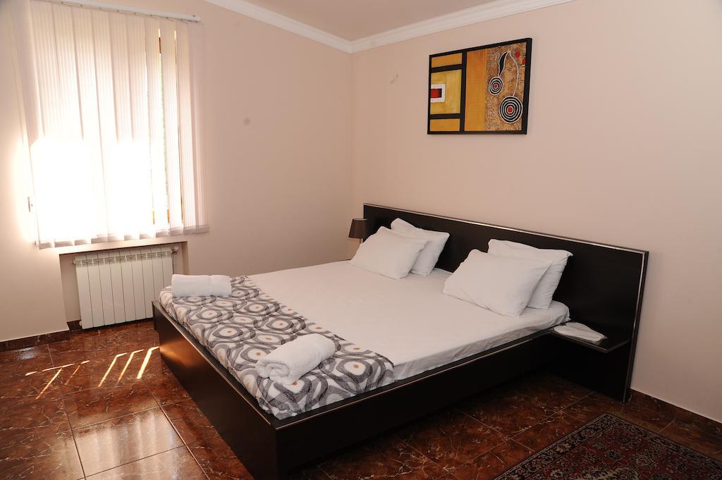 Villa 29 Jerevan Kamer foto