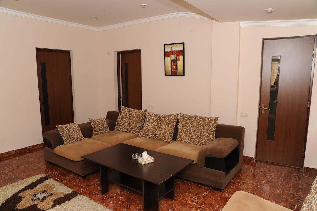 Villa 29 Jerevan Kamer foto