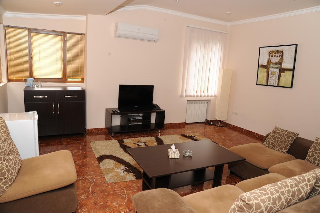Villa 29 Jerevan Kamer foto