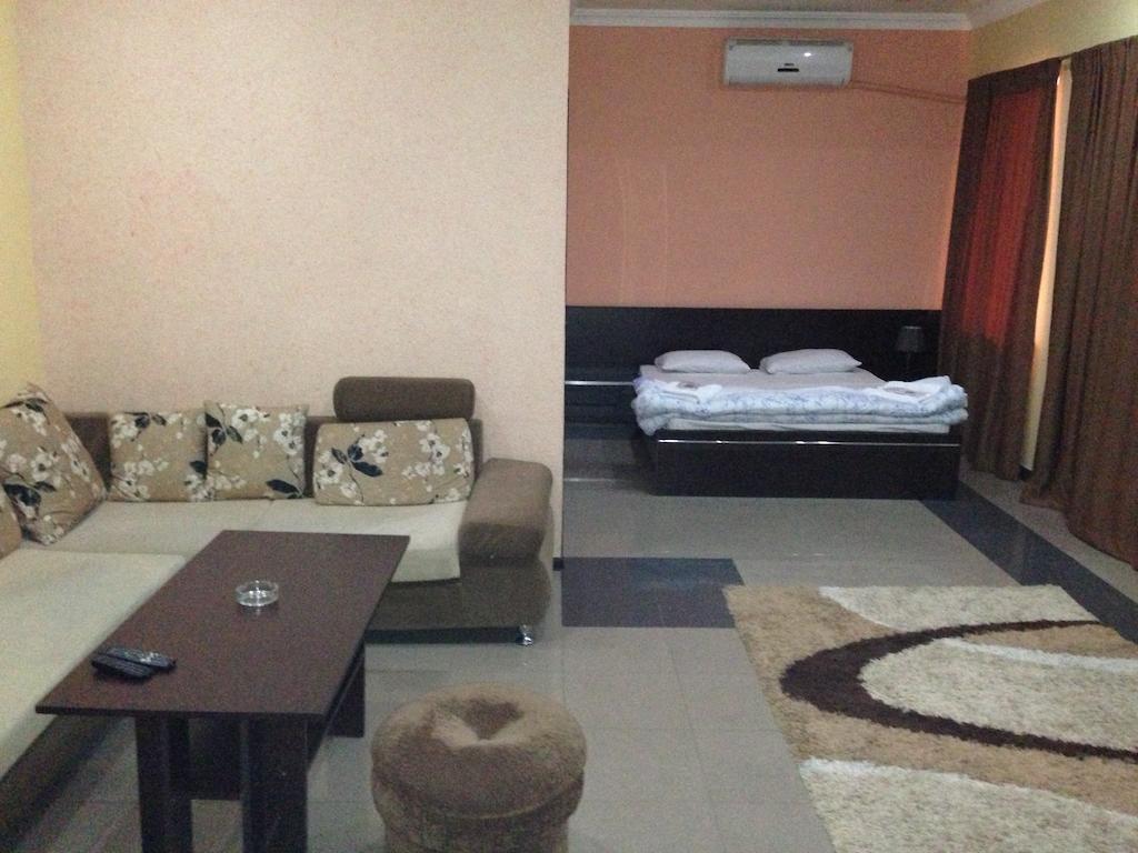 Villa 29 Jerevan Kamer foto